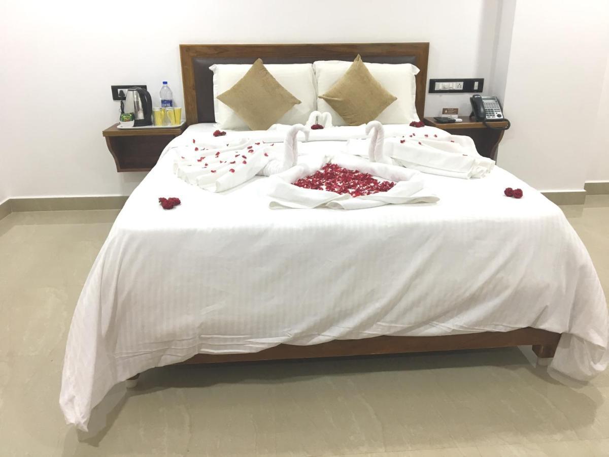 Hotel Agt Park Ченнаи Экстерьер фото