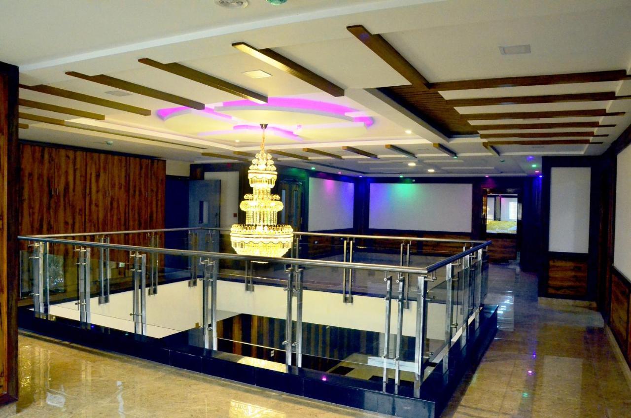 Hotel Agt Park Ченнаи Экстерьер фото
